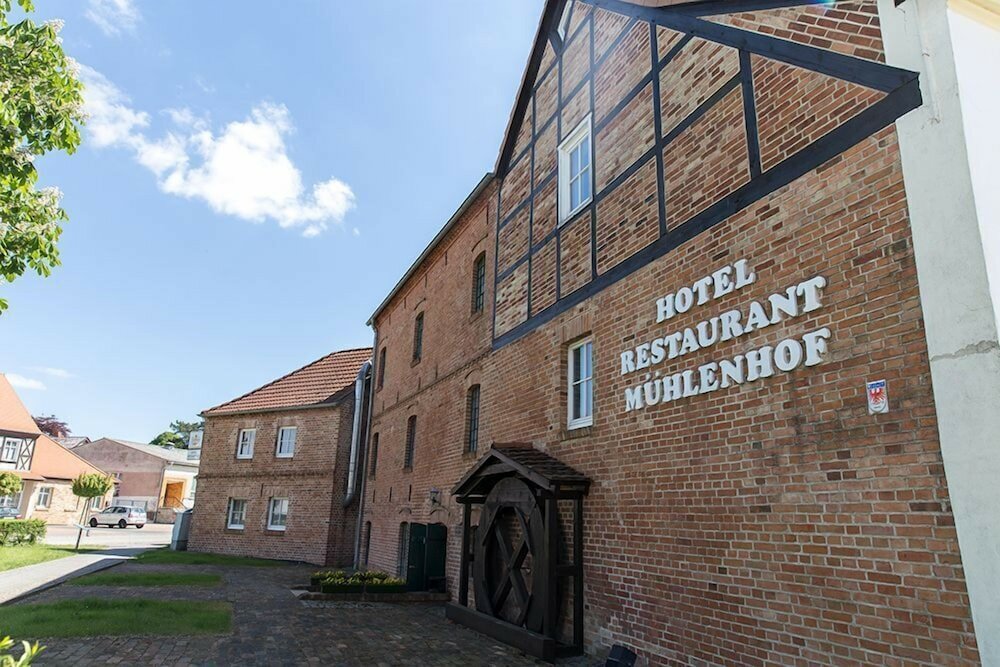 Фото Hotel und Restaurant Mühlenhof