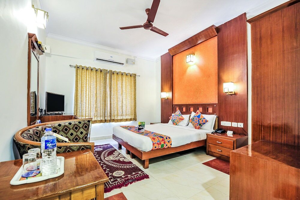 Фото FabHotel Kangappadan Residency