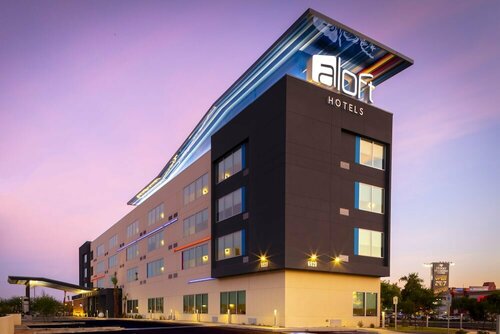 Гостиница Aloft Glendale at Westgate в Глендейле