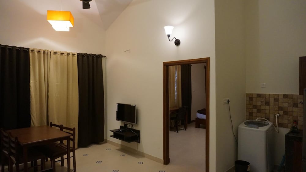 Фото Coastal Suites