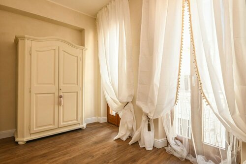 Внешний вид отеля Luxury Suite Sirmione в Сирмионе, фото 4