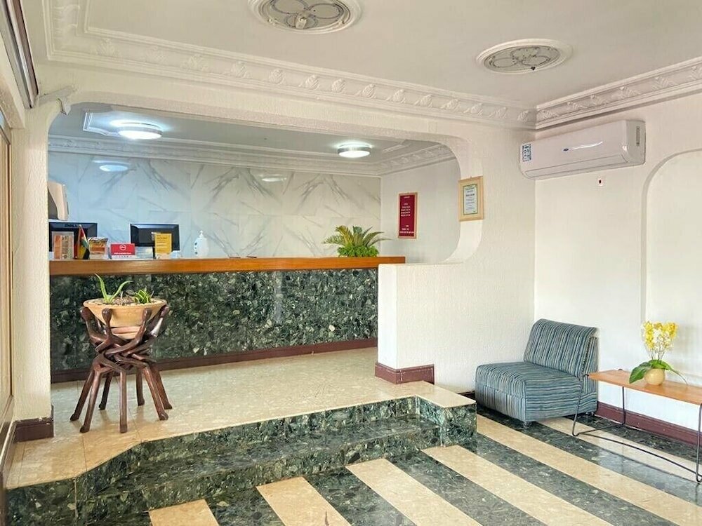 Hotel Royal Basin Resort, Kumasi, photo