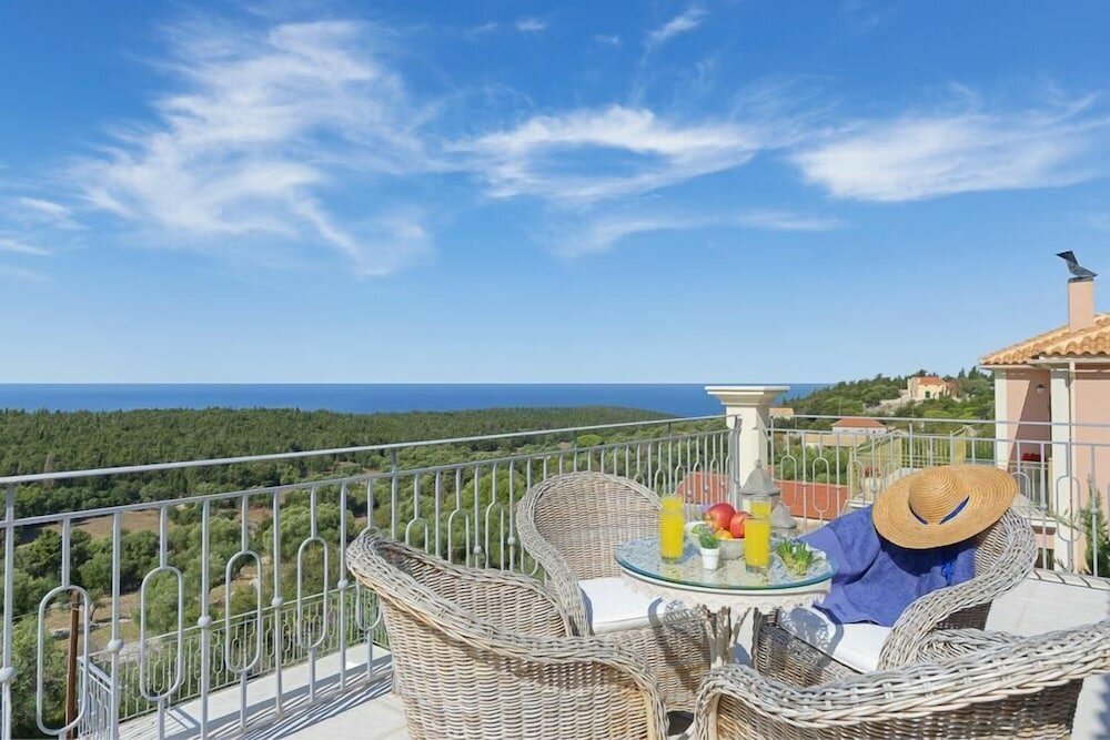 Фото Villa Persephone