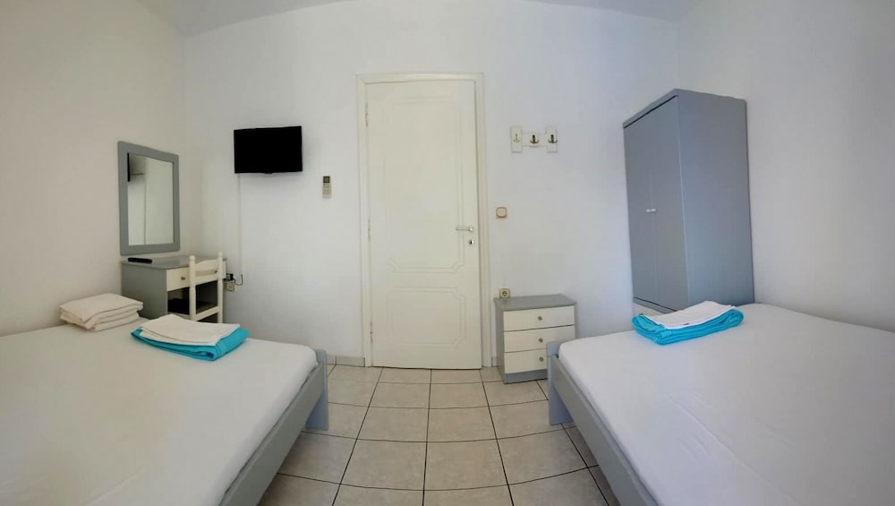 Фото Chrissi Ammoudia