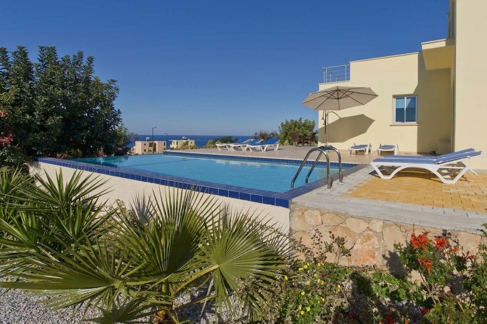 Фото Villa Sunny by Amy Villas