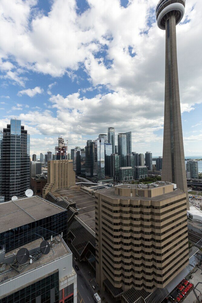 Фото Atlas Suites Entertainment District