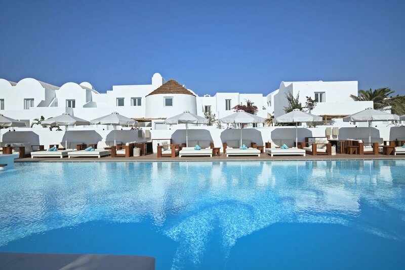 Гостиница Nikki Beach Resort & SPA Santorini