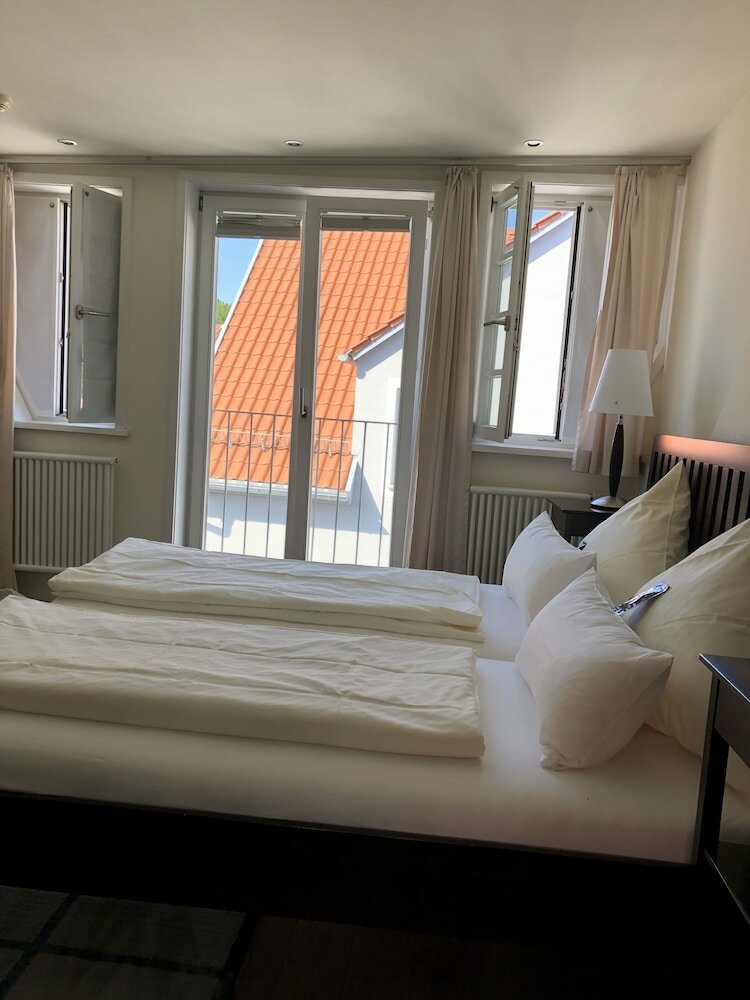 Фото Centrinum Altstadt-Hotel