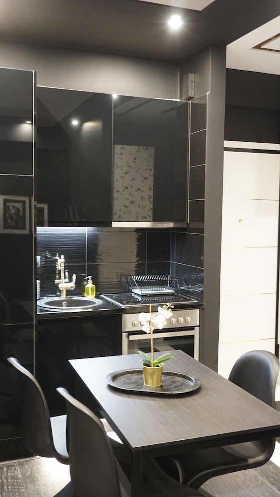 Фото Urban Design Apt in Athens