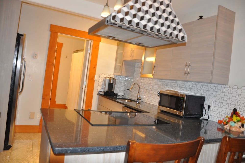 Фото Shelter Bay Resort