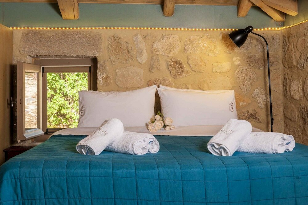 Фото Villa Orfeas- Mounty Island Villas