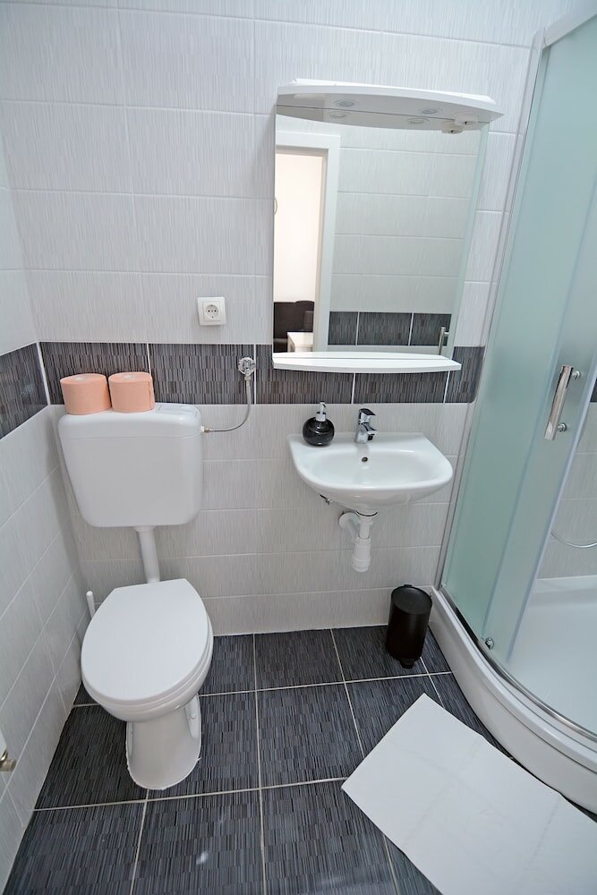 Фото Virtus Apartments and Rooms