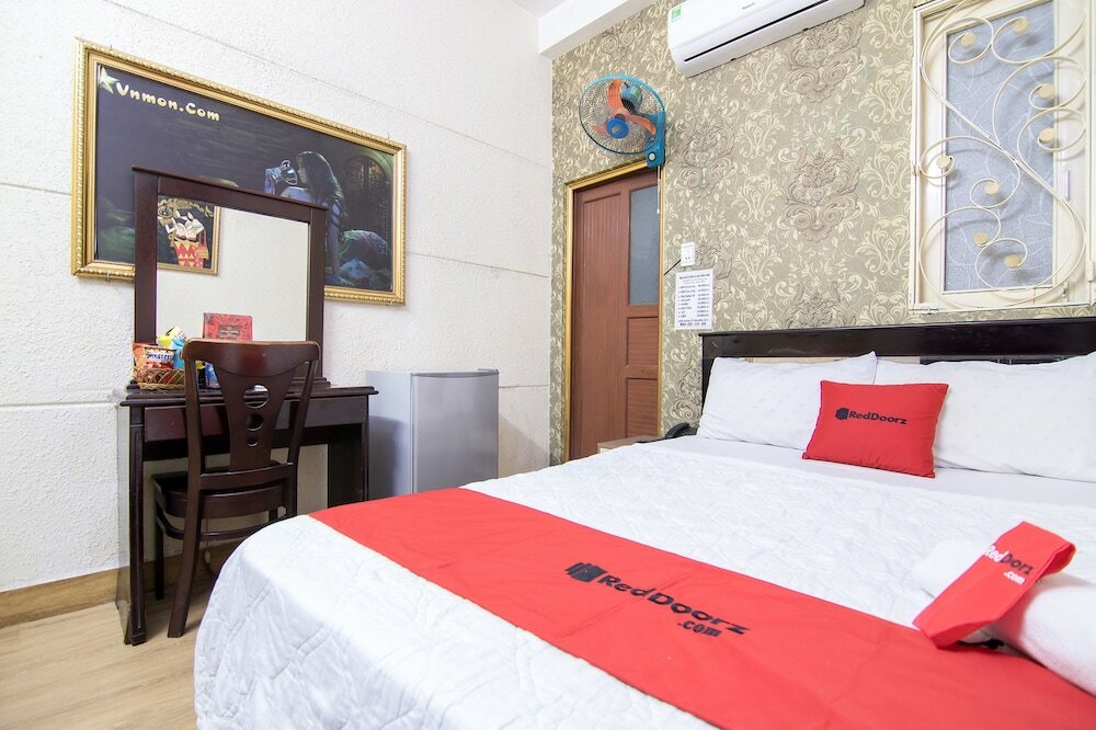 Фото RedDoorz near Aeon Mall Tan Phu