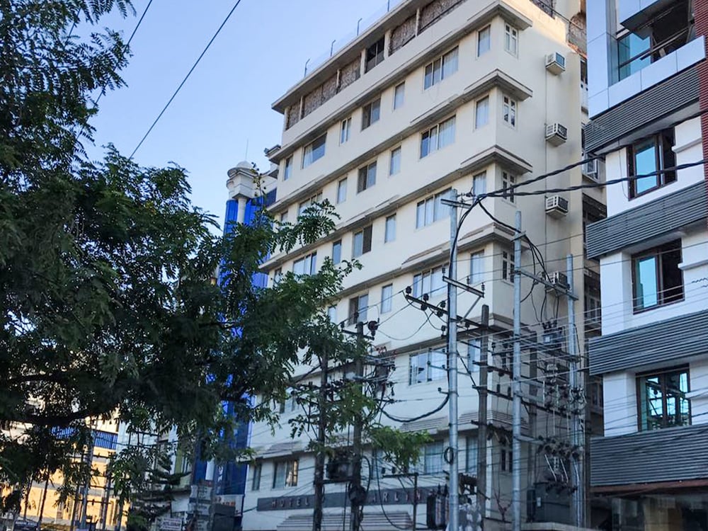 Фото Oyo 14995 Hotel Starline Paltan Bazar