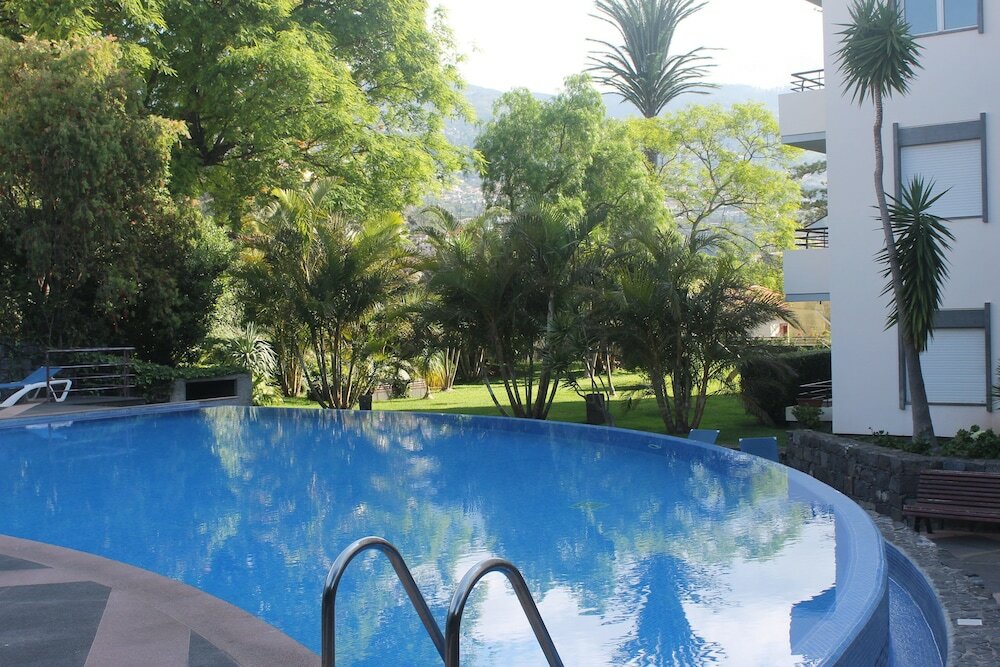 Фото Jasmineiro Palms Palace Apartment