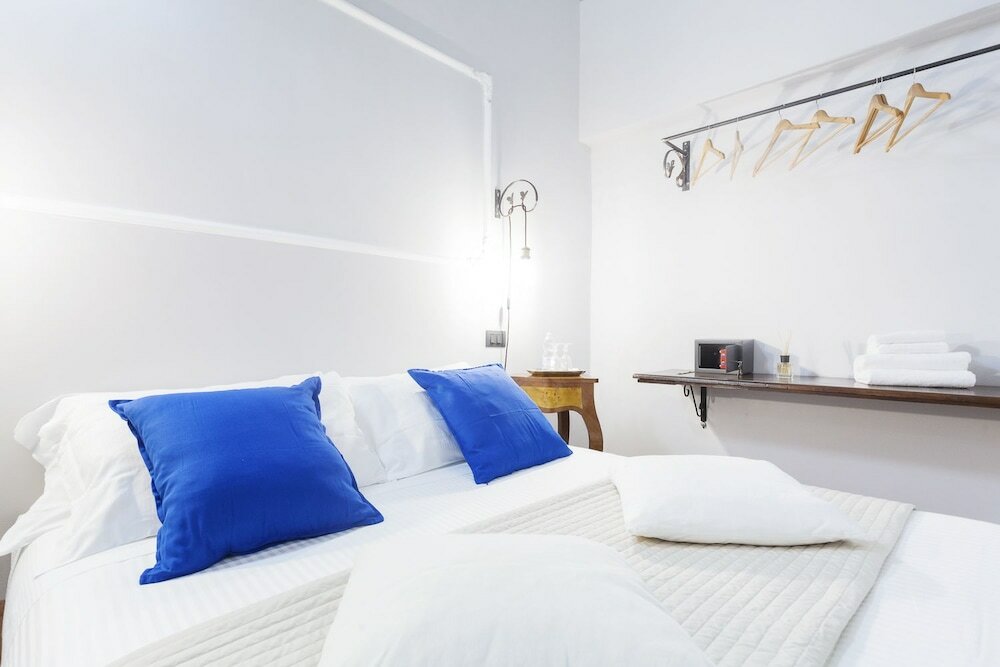 Фото Palazzo del Duca Luxury Guest House