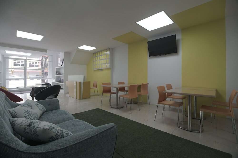 Фото RedDoorz Plus @ Catania Lrt Cinde Palembang