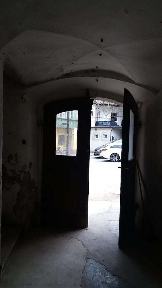 Фото Central Antique Apartments