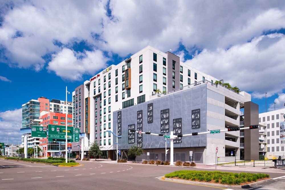 Фото Home2 Suites by Hilton Tampa Downtown Channel District