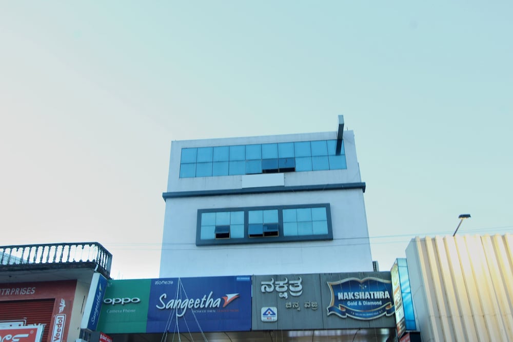 Фото Oyo 22928 Soans Comforts