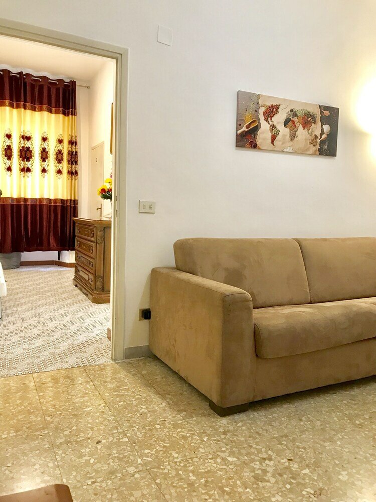 Фото Colosseo & Colle Oppio Charming Apartment