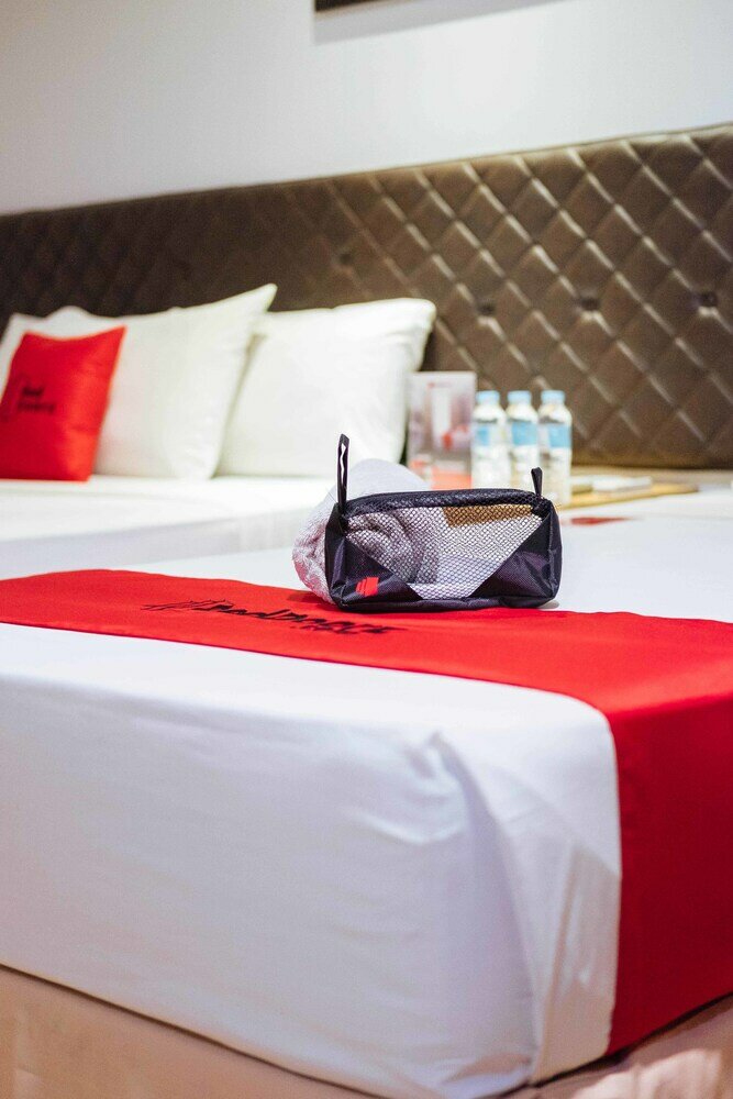 Фото RedDoorz Plus near Cebu Capitol