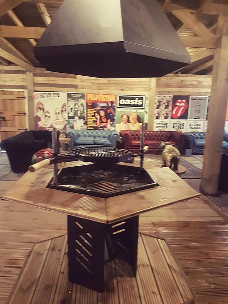 Фото Manchester Party Pad