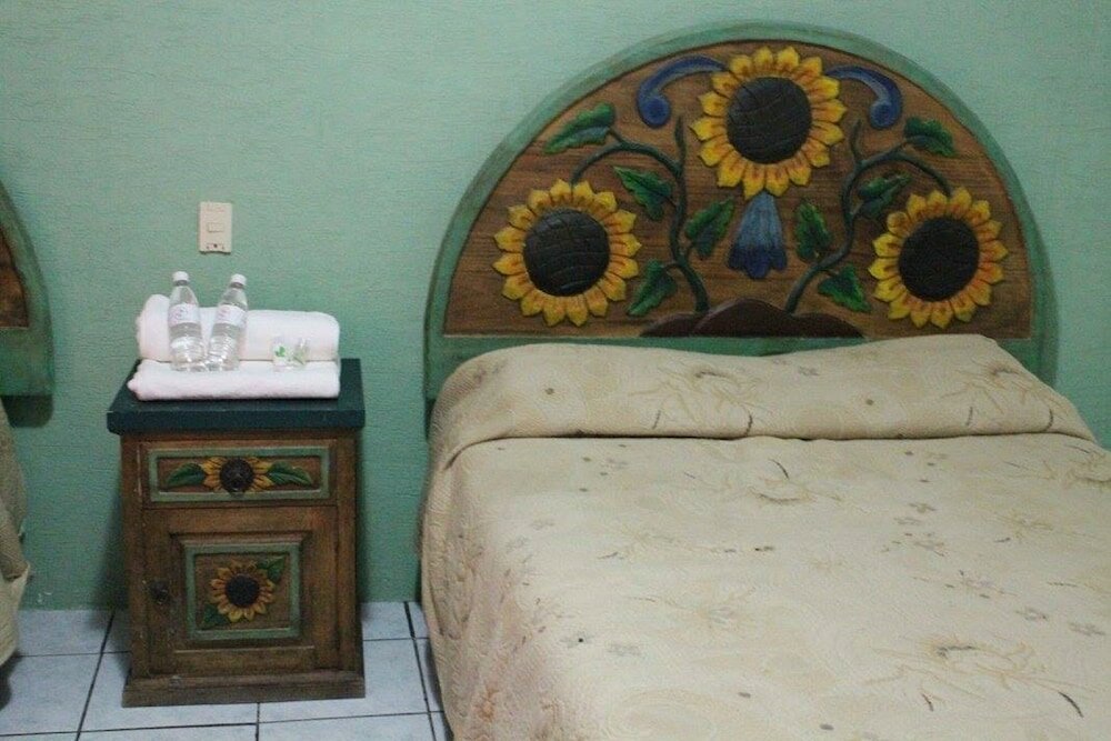 Фото Hotel Meson Matamoros