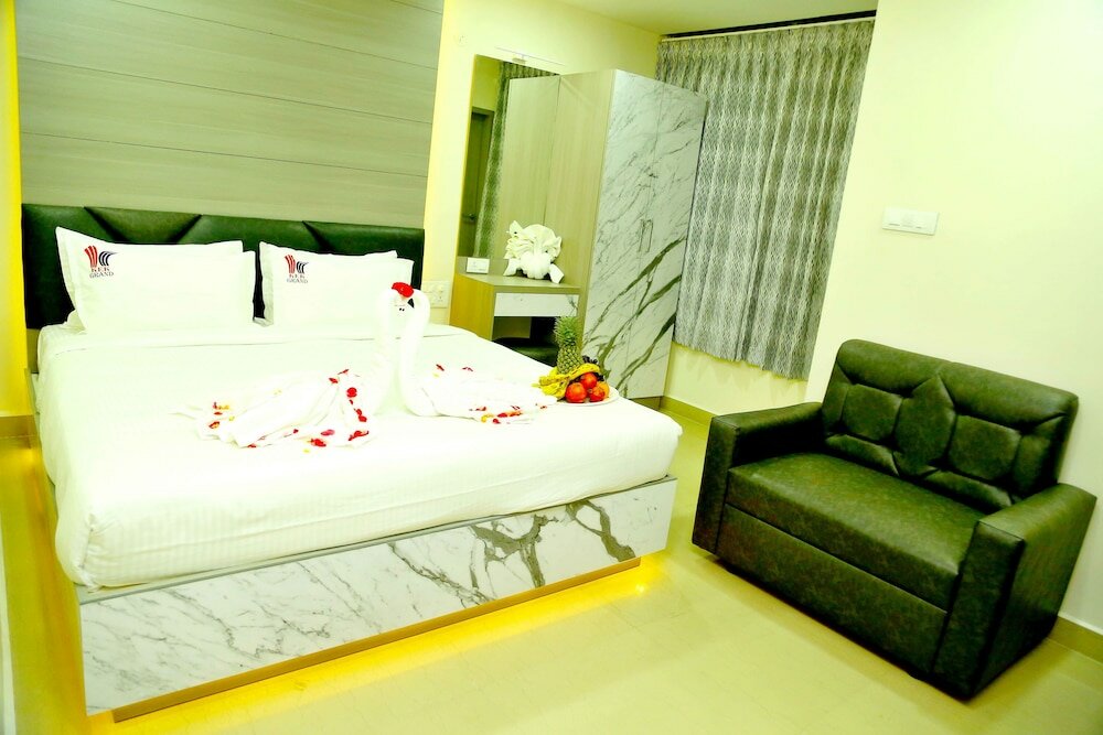 Фото Hotel Kek Grand Park