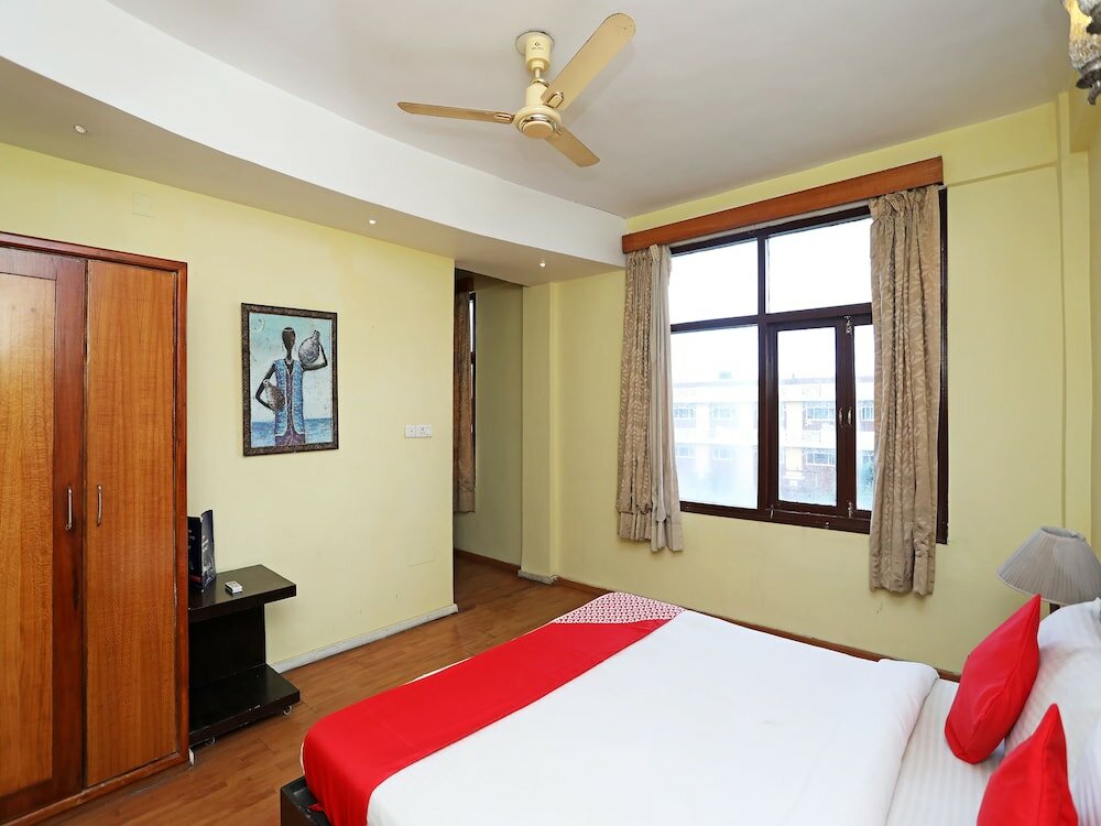 Фото Capital O 1463 Surya Beach Inn