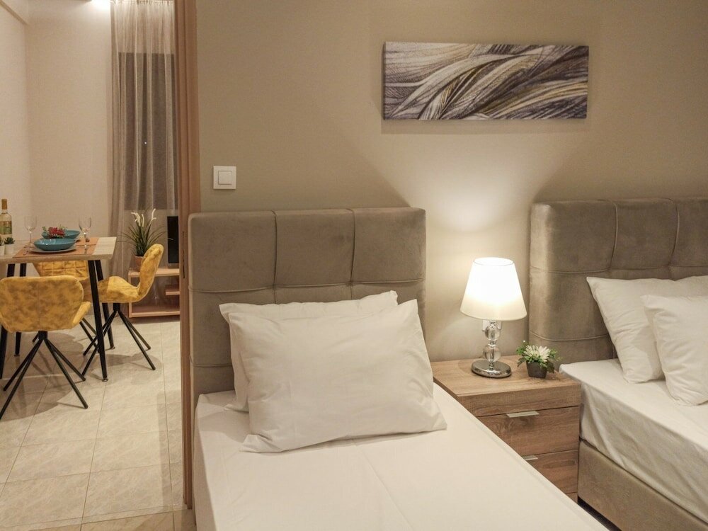 Фото Chrissomallis Apartments