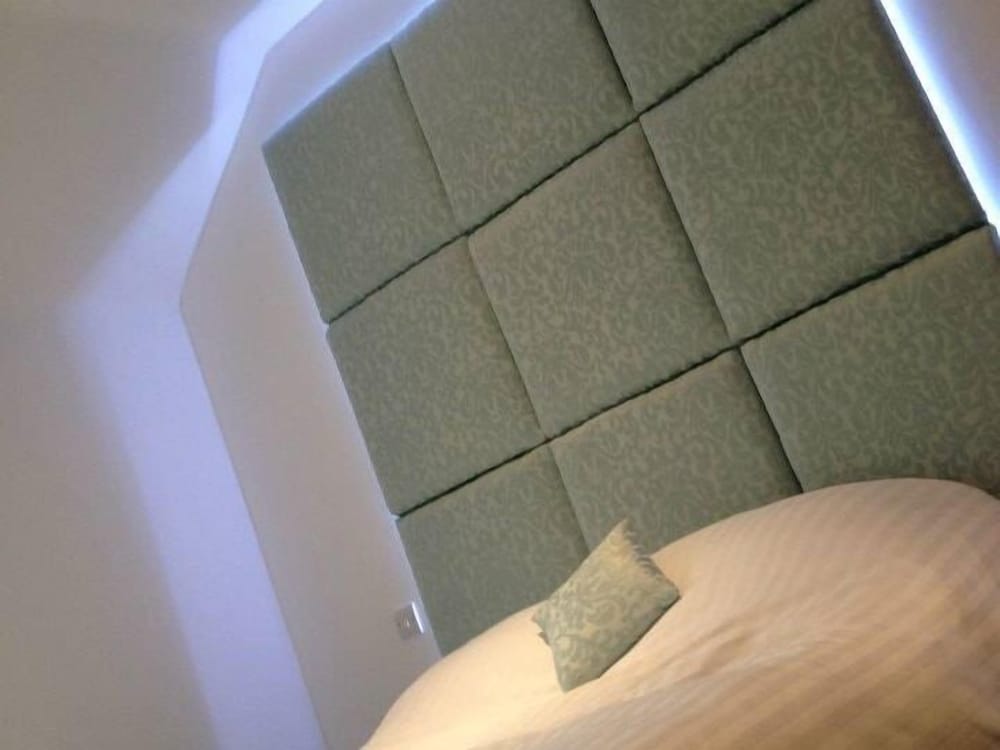 Фото Canal Cottages