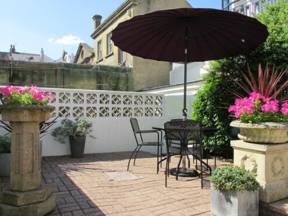 Фото The White House