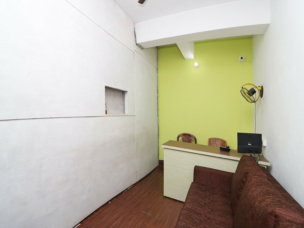 Фото Oyo 7111 Fanindra Guest House