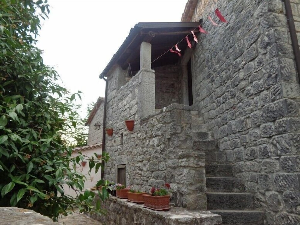 Фото Agriturismo Borgo Cerquelle