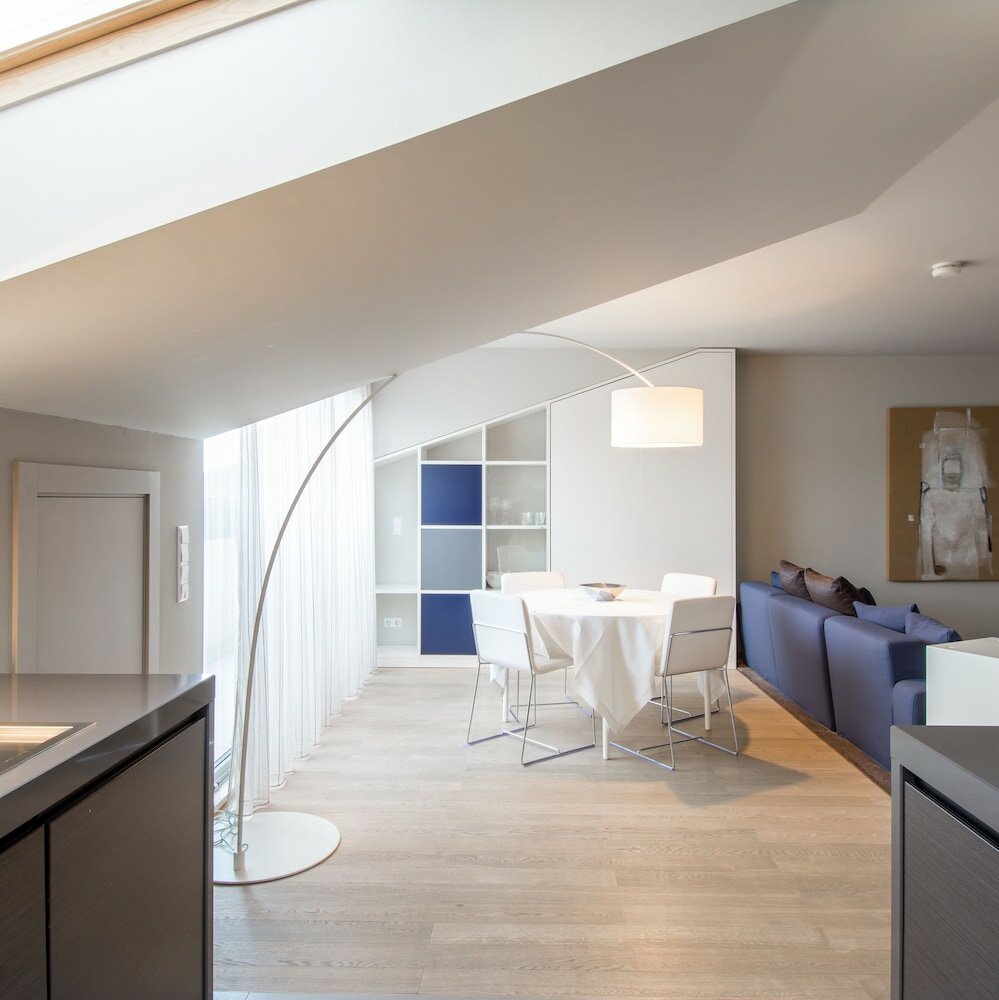 Фото Four Stars Aparthotel