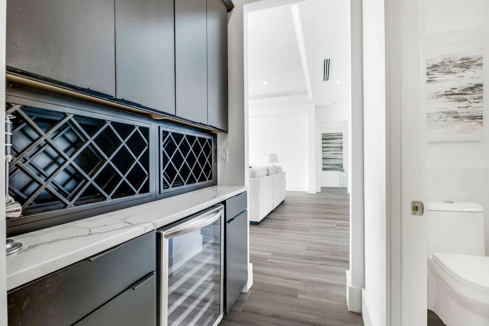 Фото 1625 Nw 32nd Ct