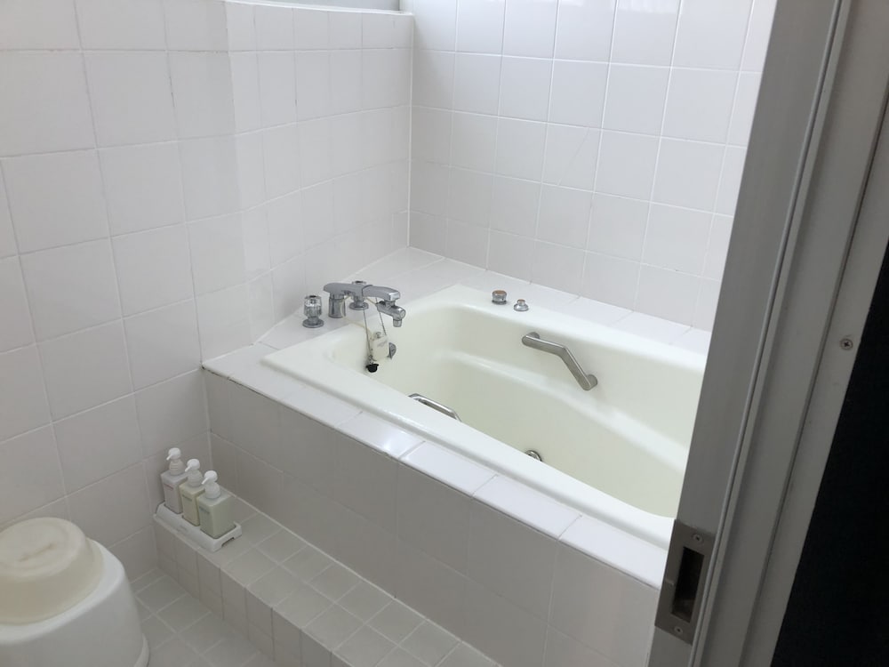 Фото Nishikawaguchi Station Hotel Stay Lounge