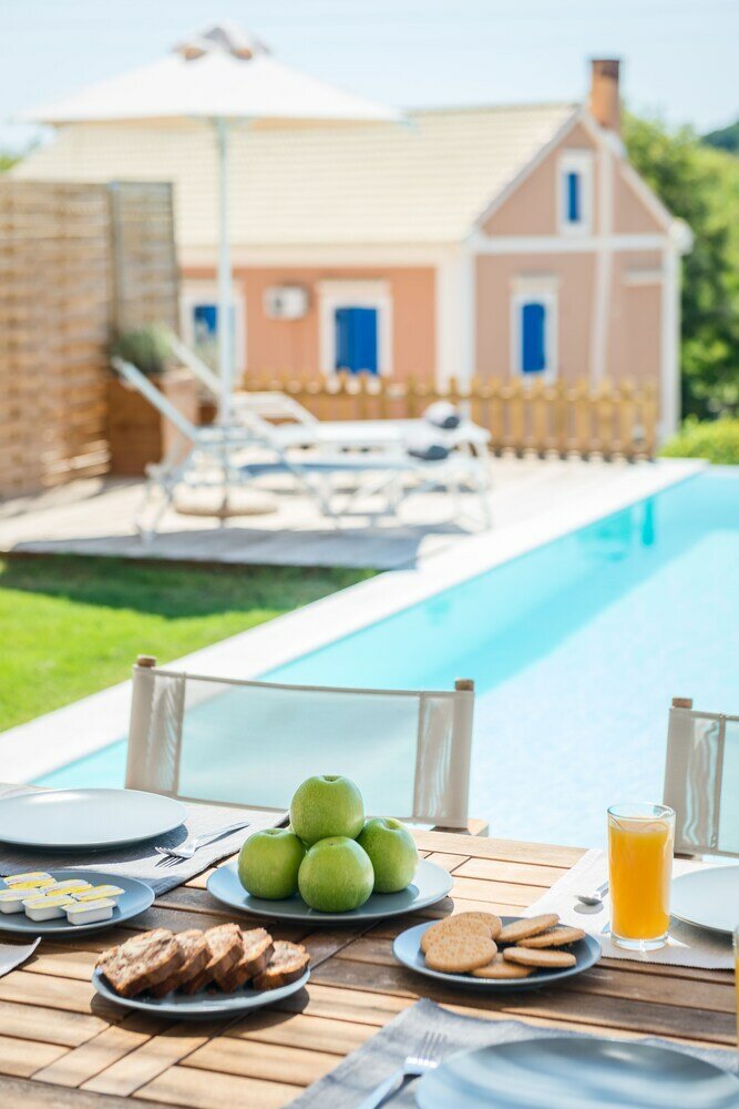 Фото Reiki Luxury Villas