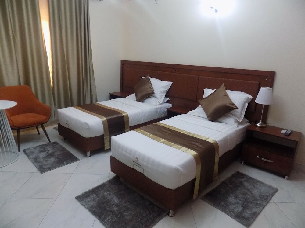 Фото Jarin Hotels