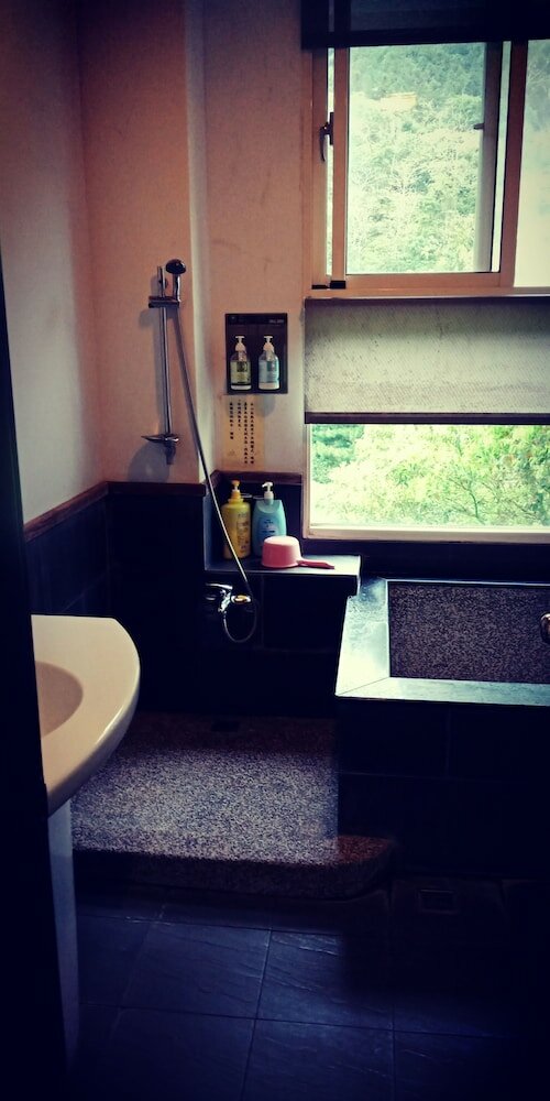 Фото Lily Village