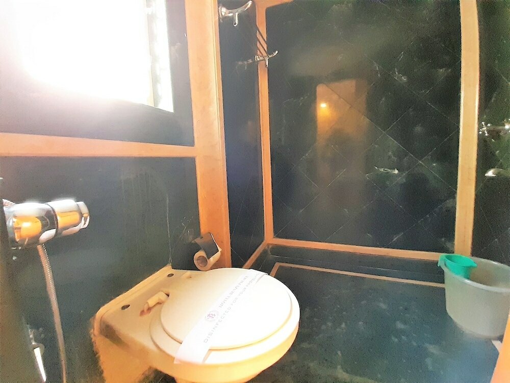 Фото Hexa Benzy Palace