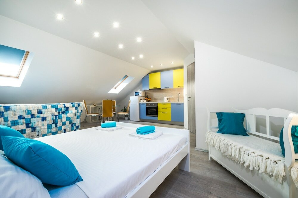 Фото Apartments Sunshine Home