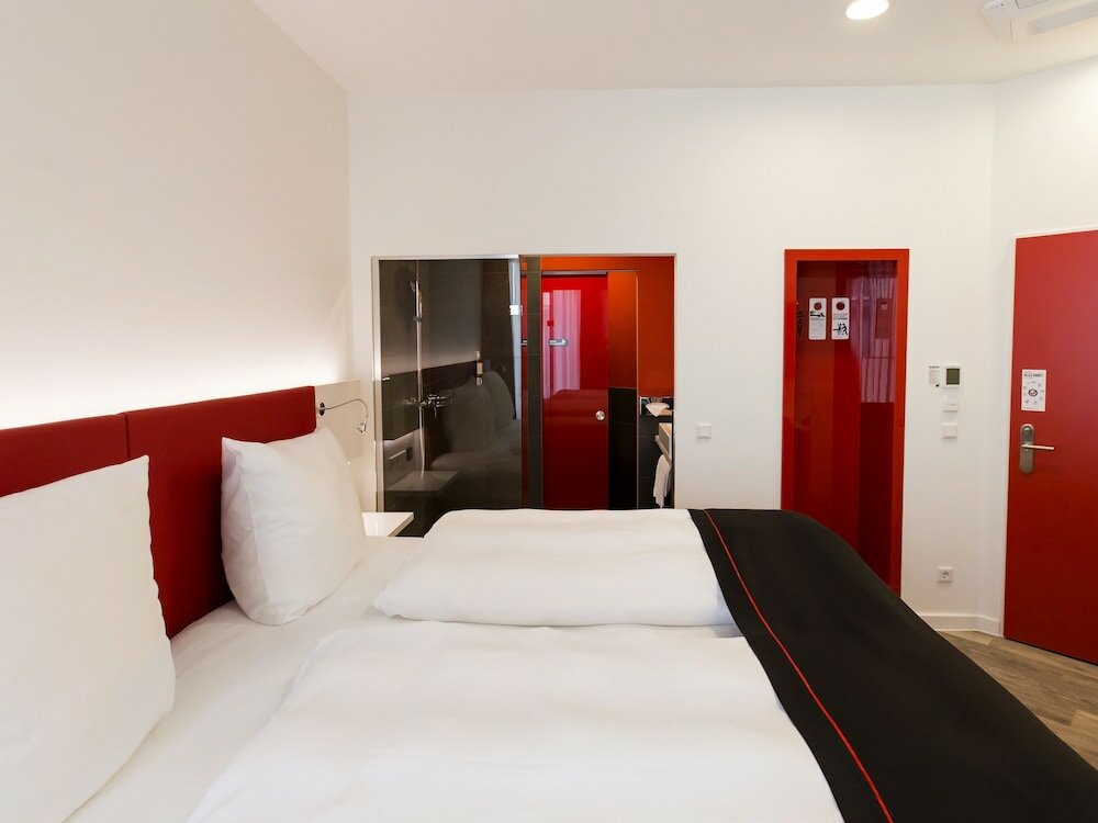 Фото Dormero Hotel Roth