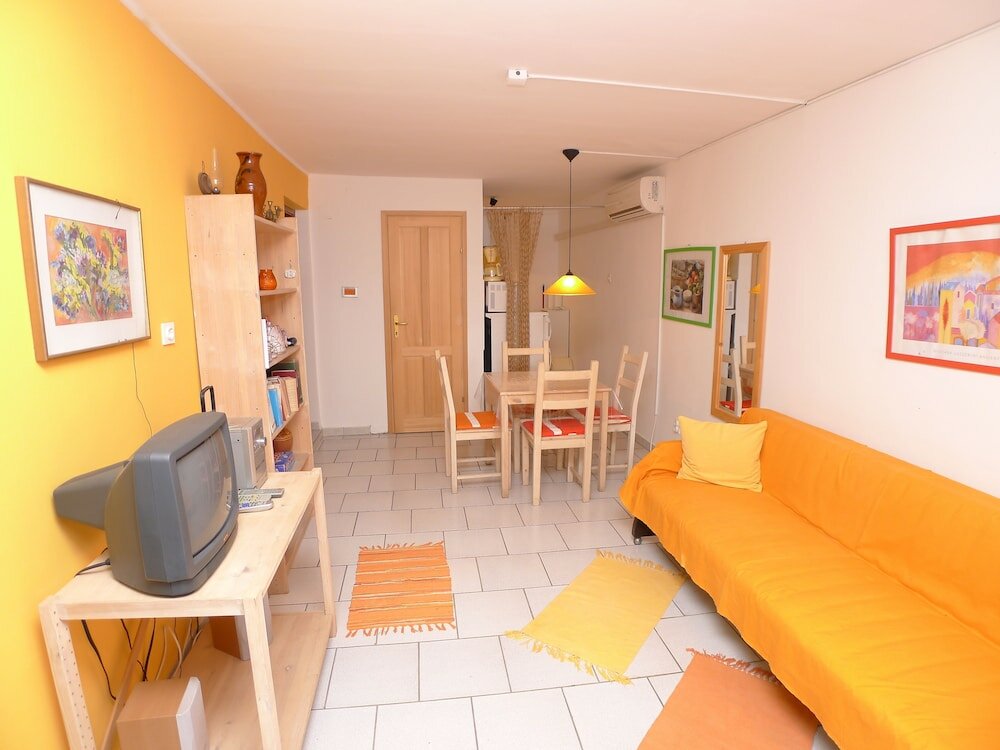 Фото Apartment for 5 Persons With two Bedrooms and Internet