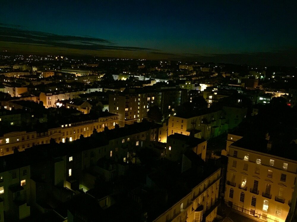 Фото Isabella Penthouse 15th Floor, Seafront