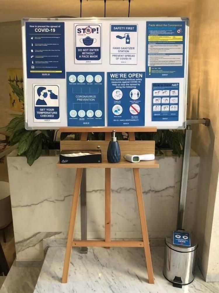 Фото Silver 39 Corner Hotel