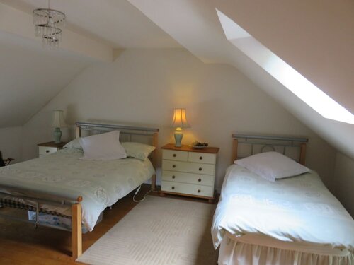 Гостиница The Coach House Self Catering Apartments