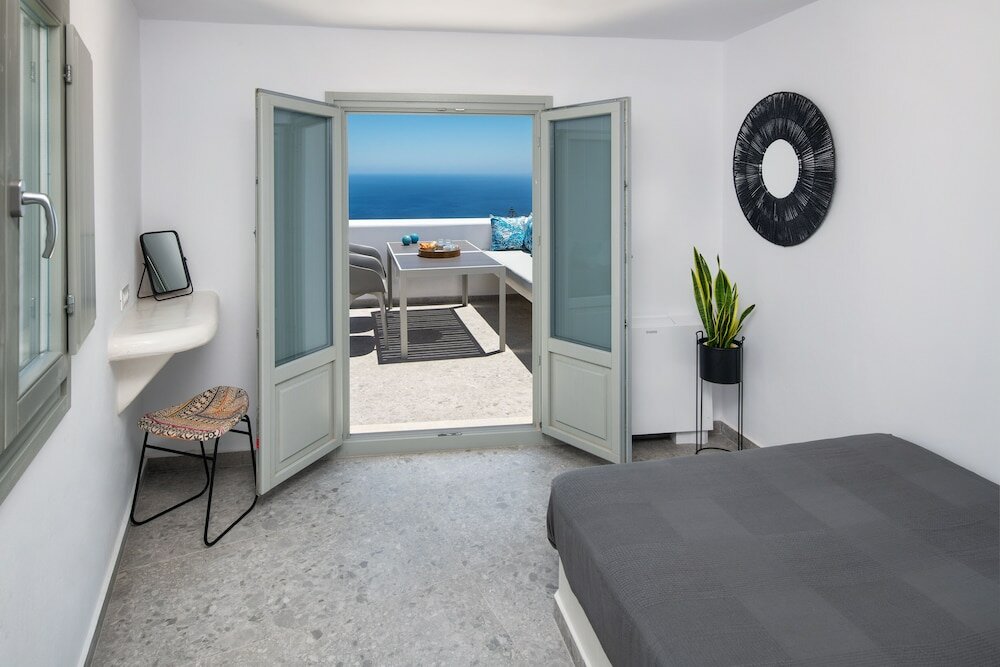 Фото Seven Suites