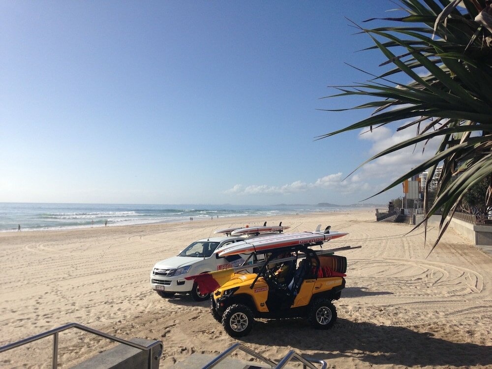 Фото Upmarket Apartment at Beach